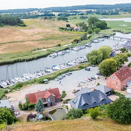 Apartament Seebruecke 5 *